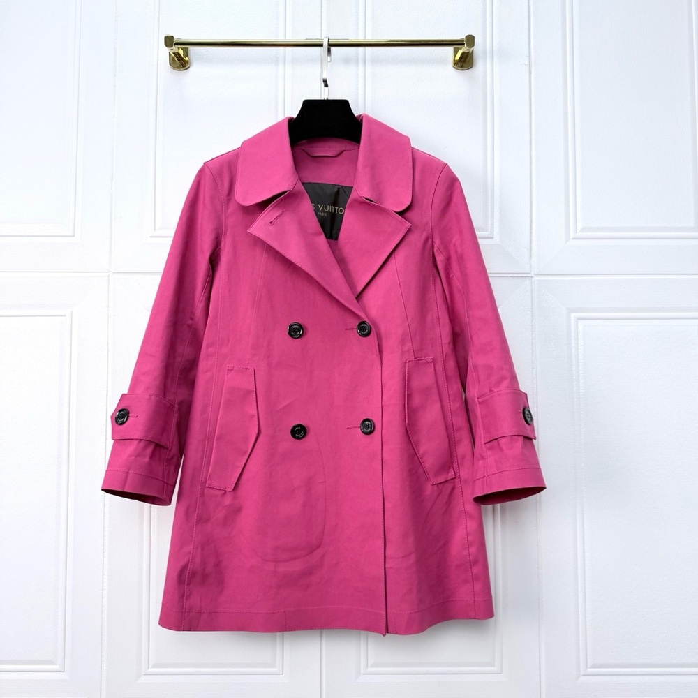 ❌sold❌Authentic Louis Vuitton Fuchsia Double-Breasted Trench Coat